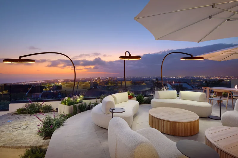 17 Muir Beach Circle , Newport Beach, CA 92625, Newport Beach, California, United States. - Photo 16