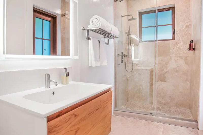 365 Gulf Rd , Key Biscayne, FL 33149, Key Biscayne, Florida, United States. - Photo 12