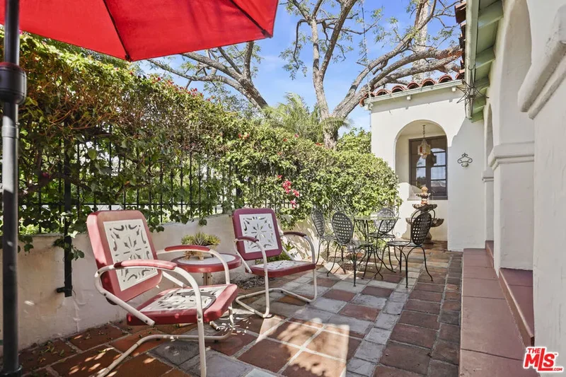 1148 Cordova Avenue, Glendale, California, United States. - Photo 62
