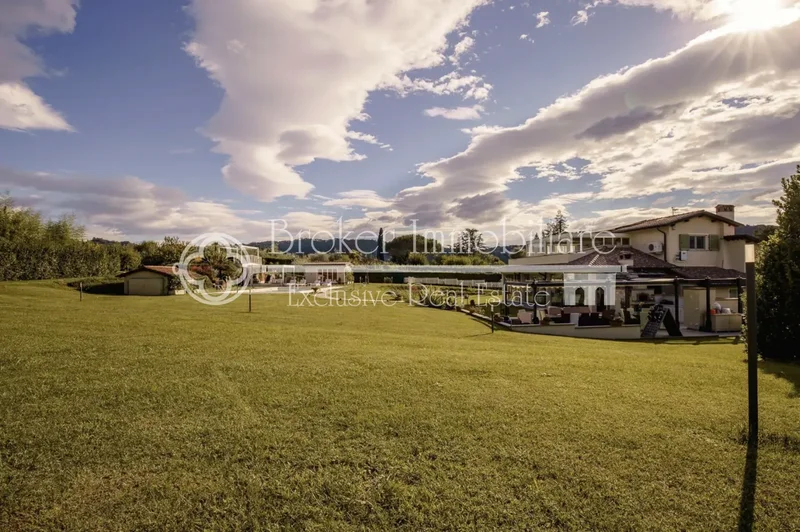 Villa Primavera a Camaiore