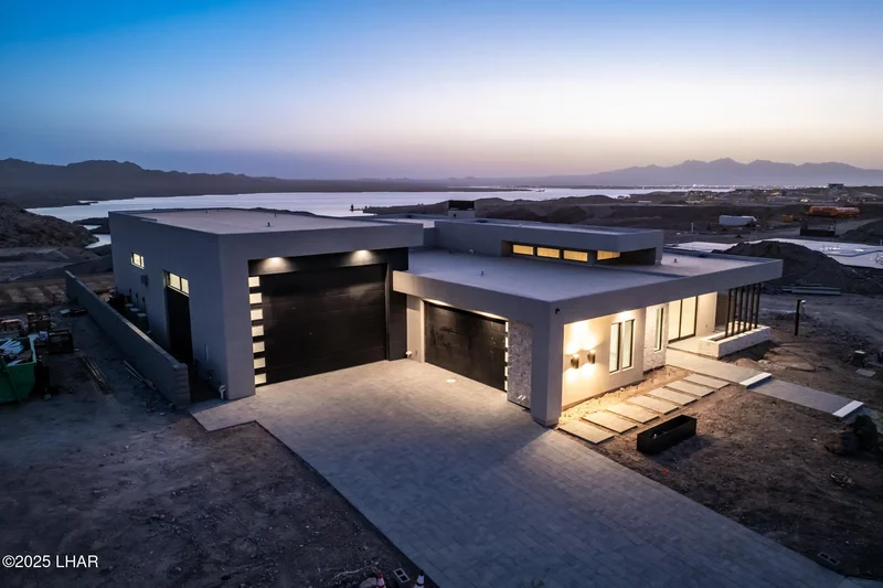 2567 Copper Canyon Dr Dr, Lake Havasu City, AZ 86406, Lake Havasu City, Arizona, United States. - Photo 58