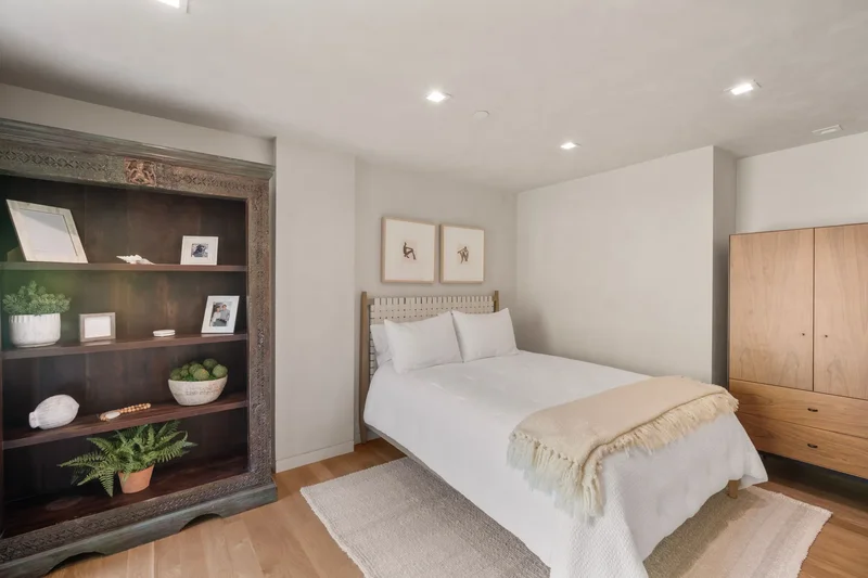 702 Diamond Street , Laguna Beach, CA 92651, Laguna Beach, California, United States. - Photo 34