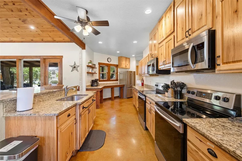 11 Stepping Stone, Concan, Texas, United States. - Photo 14