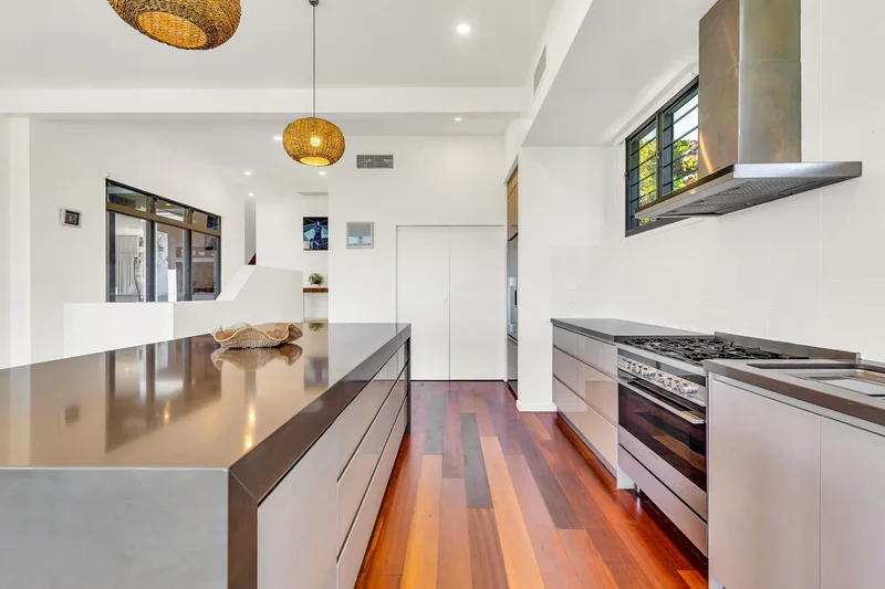 83 Paterson Street, Byron Bay, NSW 2481, Byron Bay, New South Wales, Australia. - Photo 2