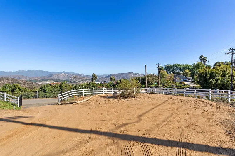3916 Citrus Dr, Fallbrook, California, United States. - Photo 31
