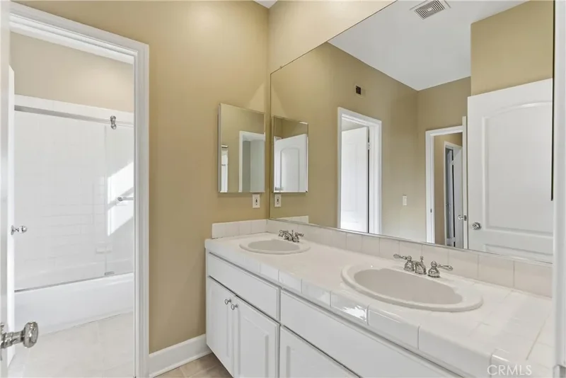 18665 Ambrose, CA, Huntington Beach, California, United States. - Photo 31