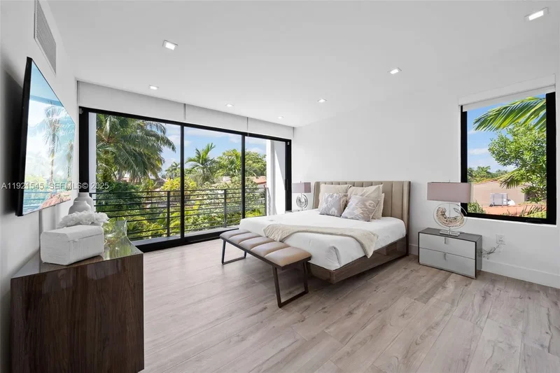 4740 Alton Rd, Miami Beach, Florida, United States. - Photo 21
