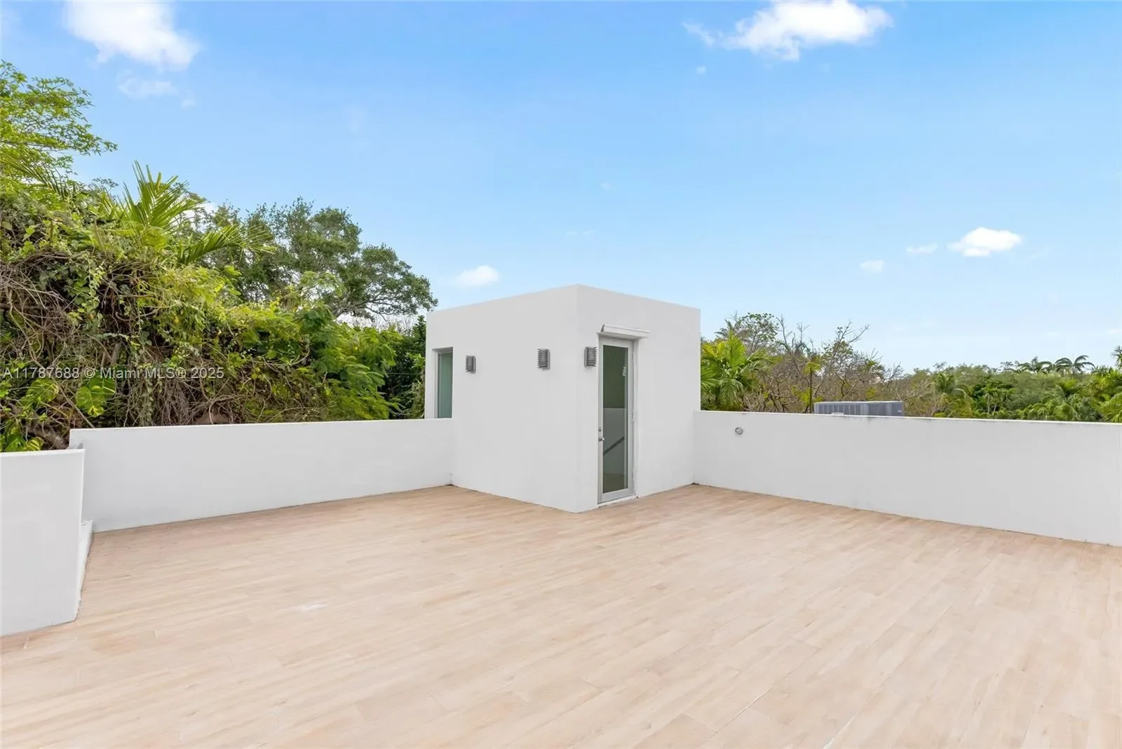 4039 Ventura Ave, Miami, Florida, United States. - Photo 54