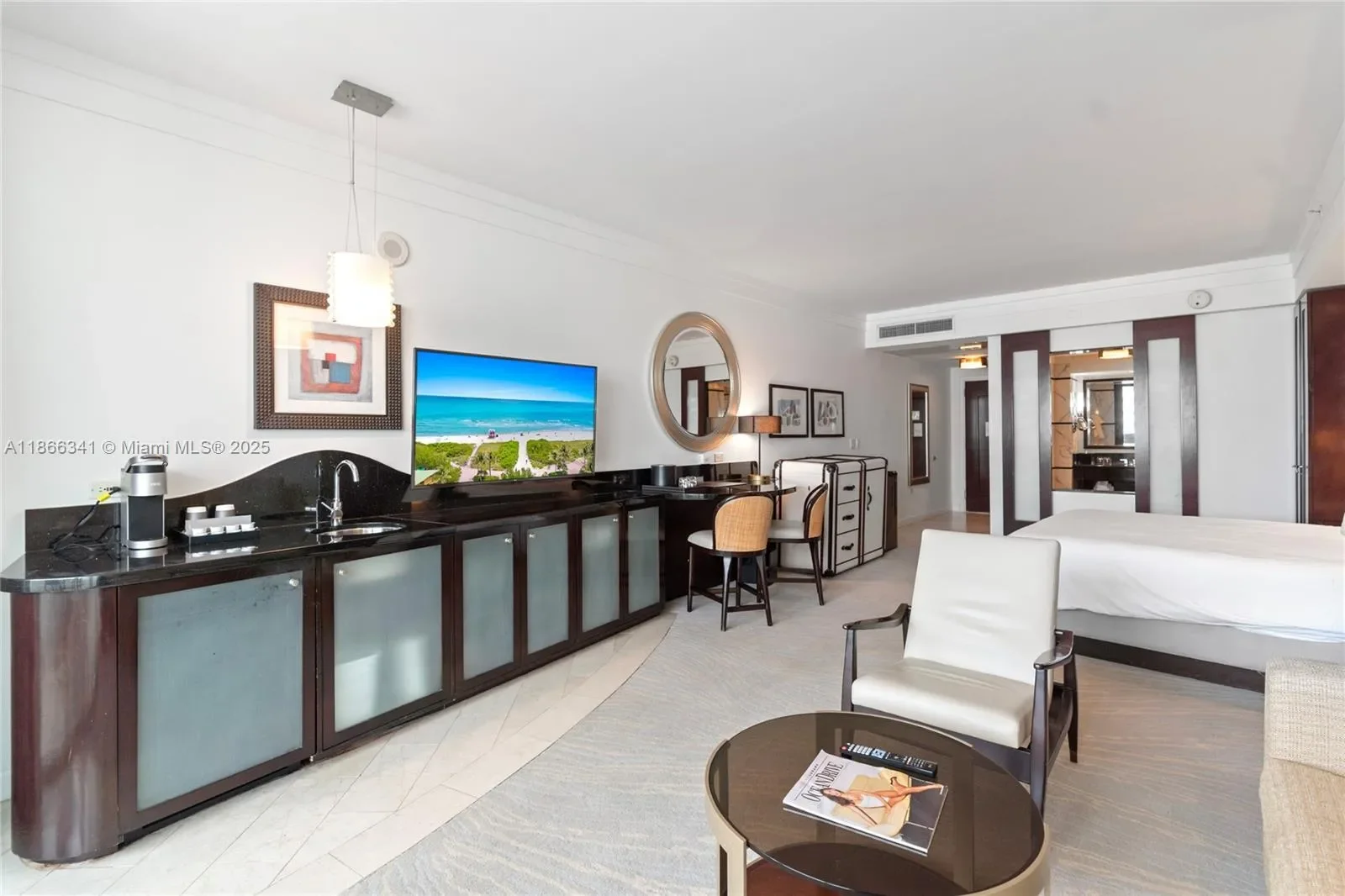 4391 Collins Ave 803, Miami Beach, Florida, United States. - Photo 11