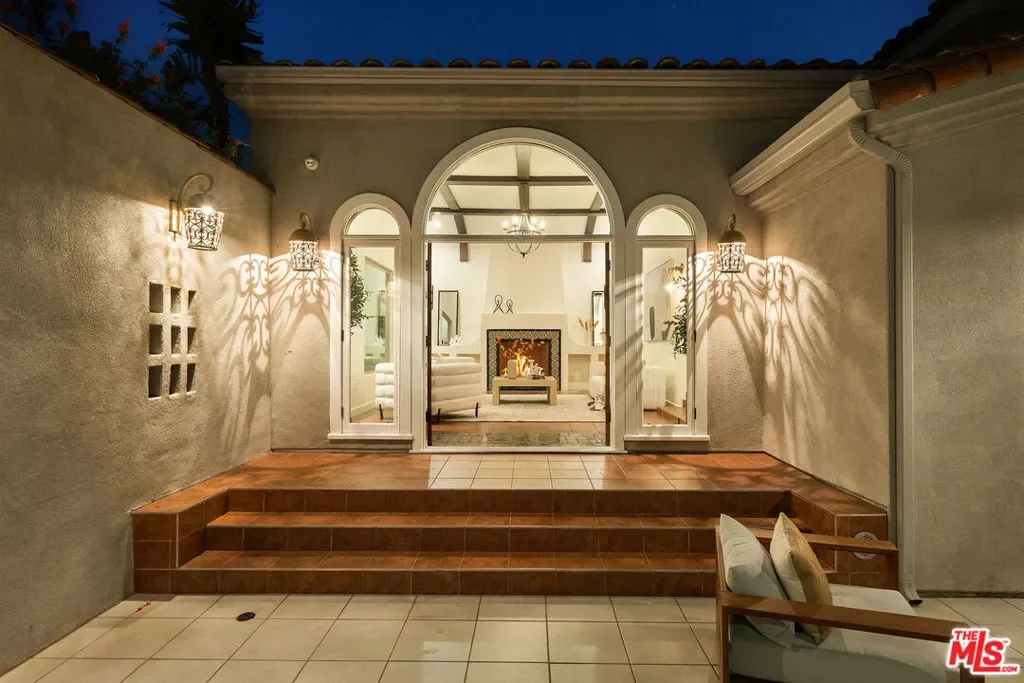 1772 S Ogden Drive, Los Angeles, California, United States. - Photo 29