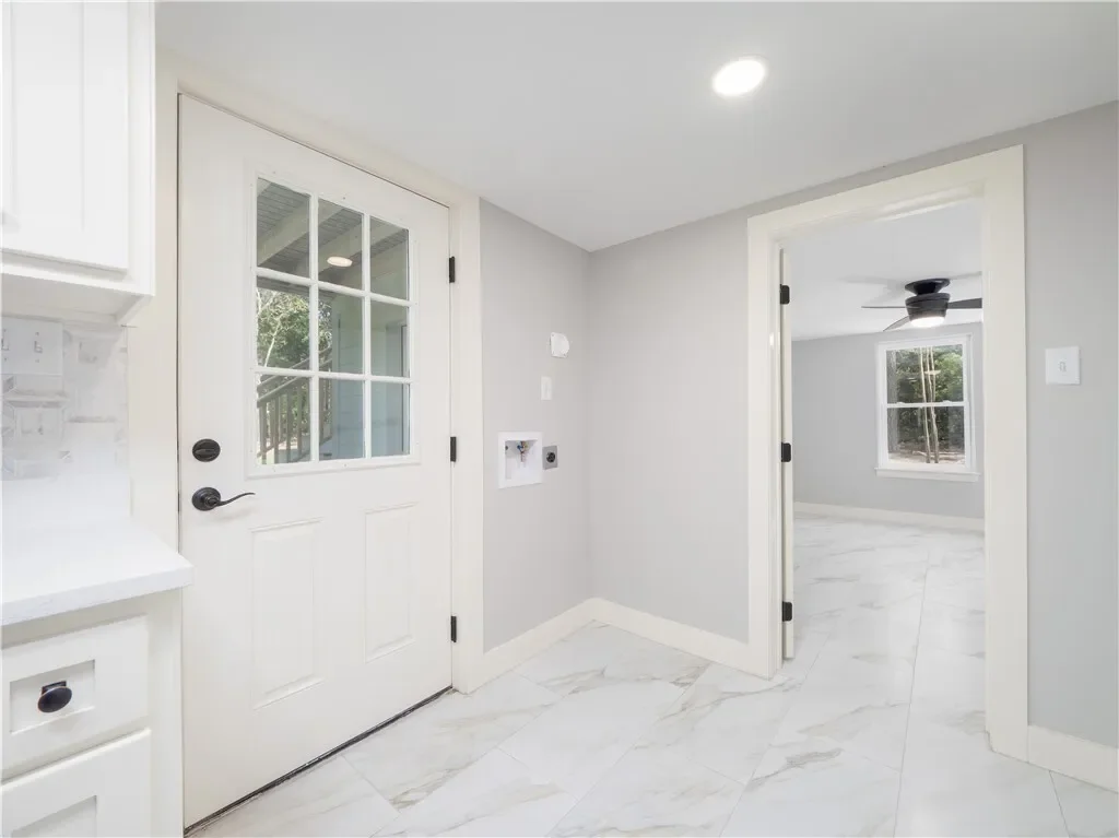 160 Butler Lake Drive, St Simons Island, GA 31522, St. Simons, Georgia, United States. - Photo 22
