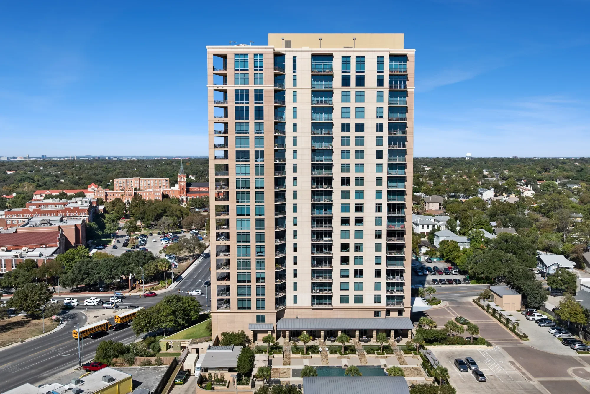 4242 Broadway Unit #2001, San Antonio, TX 78209, San Antonio, Texas, United States. - Photo 21