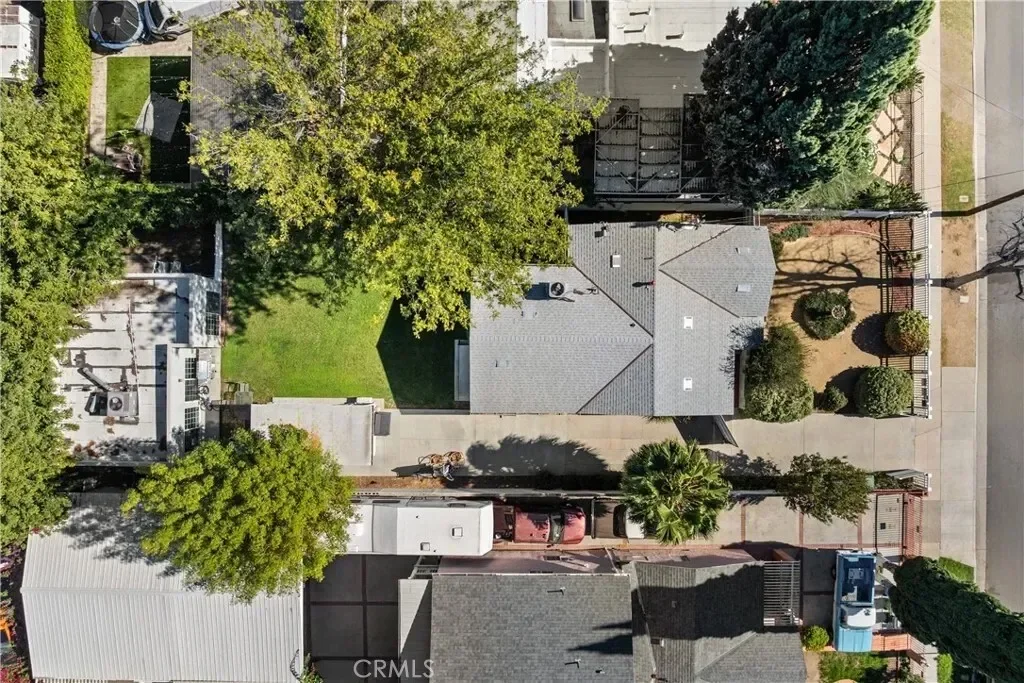 14835 Kittridge Street, Los Angeles, California, United States. - Photo 1