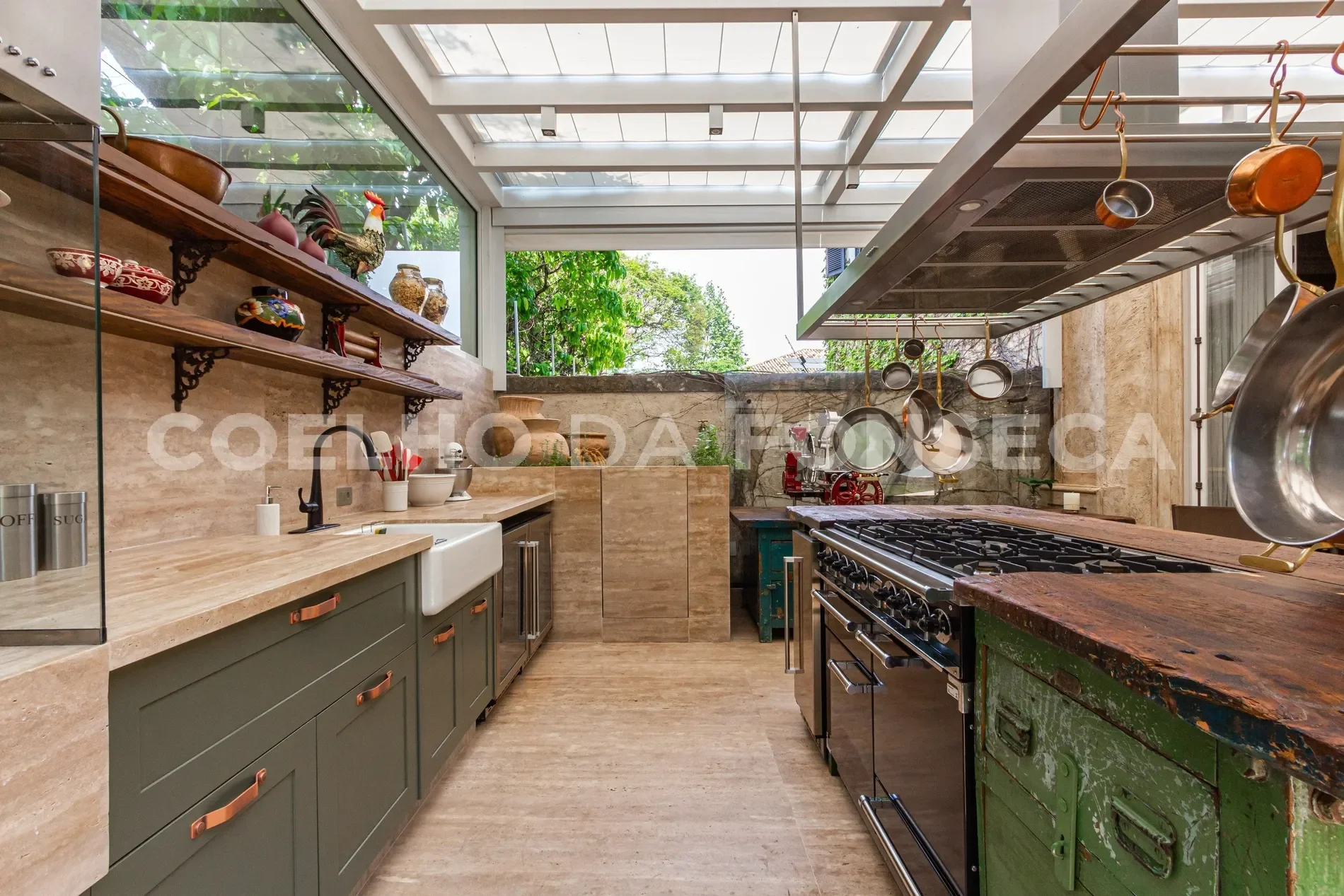 Gallery photo 2