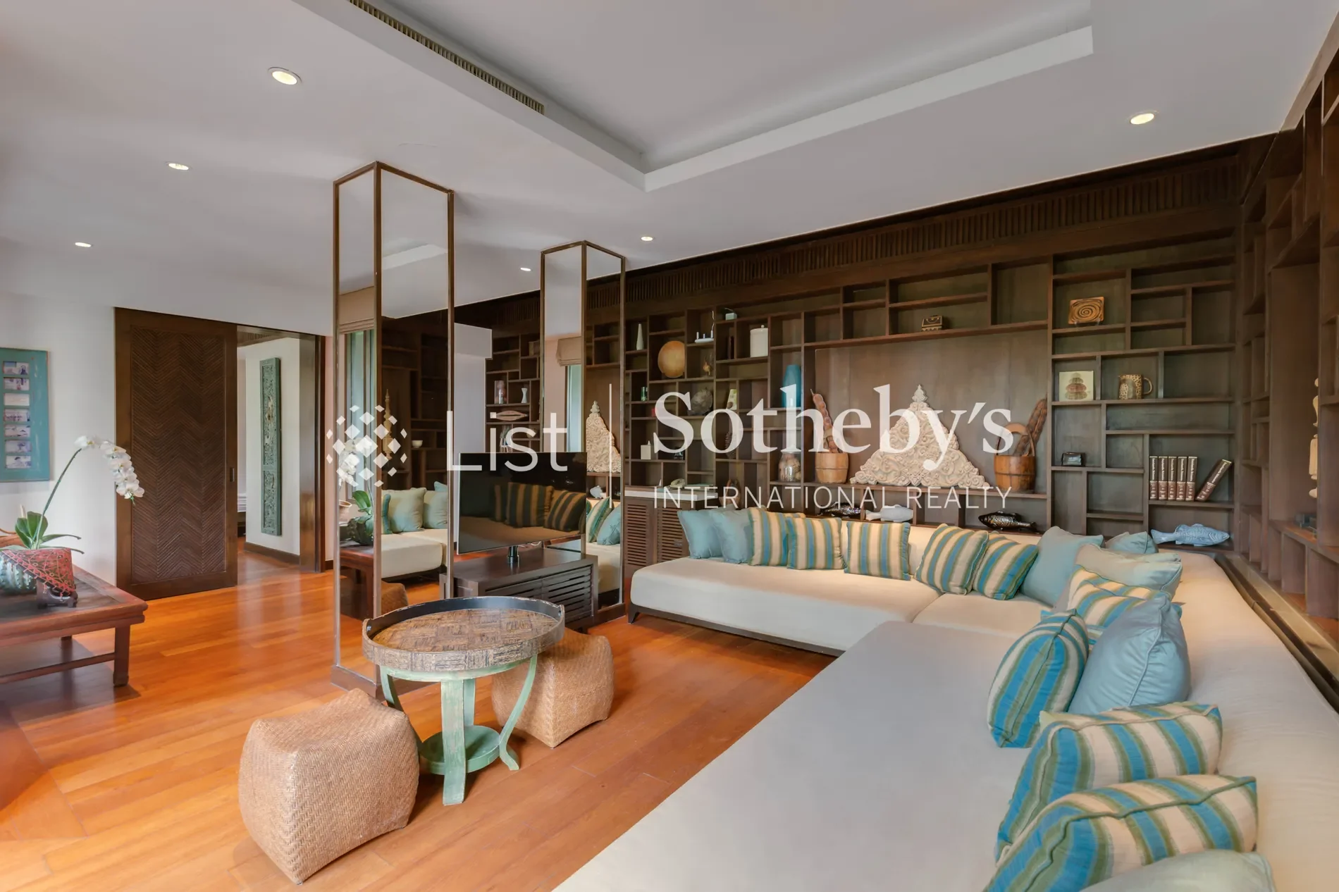 Gallery photo 2