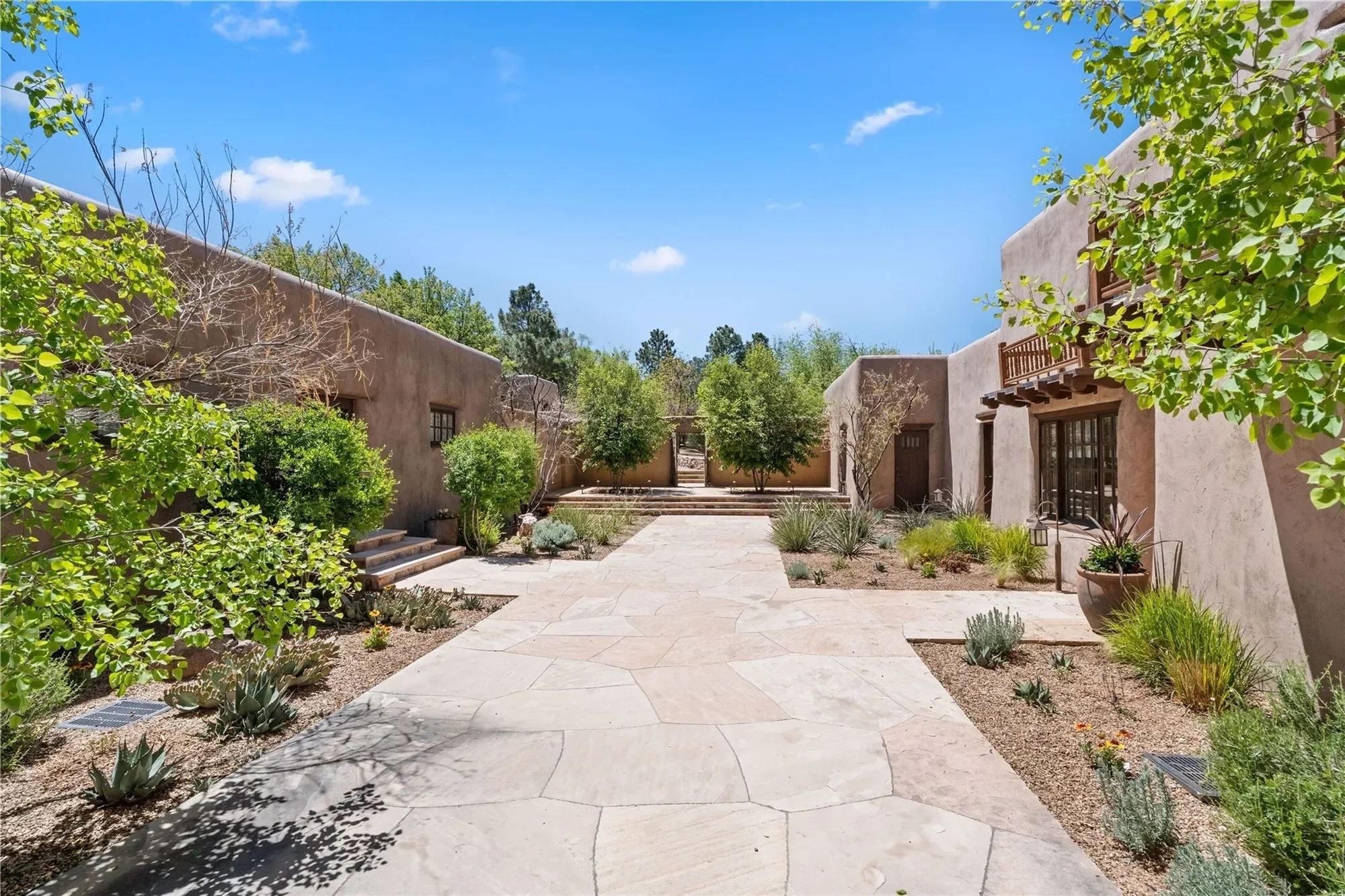 831 El Caminito , Santa Fe, NM 87505, Santa Fe, New Mexico, United States. - Photo 46