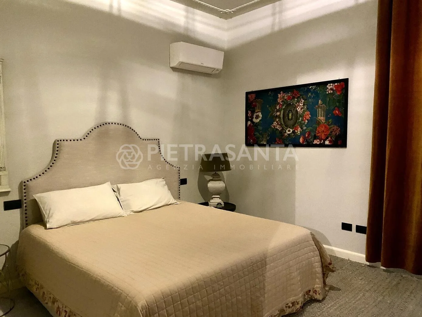 Gallery photo 3