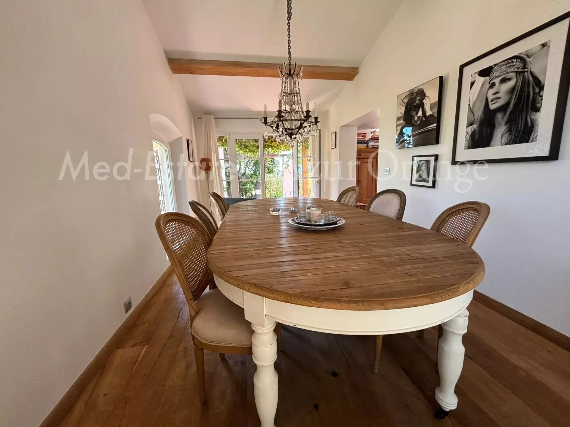 Gallery photo 6