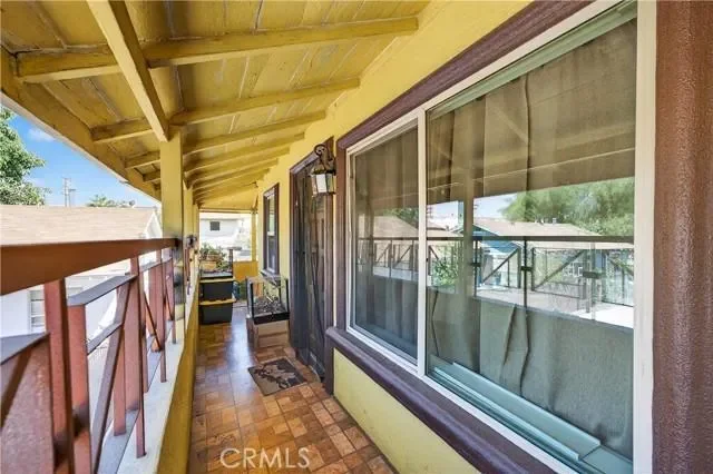 1008 E 74th Street, Los Angeles, CA 90001, Los Angeles, California, United States. - Photo 5