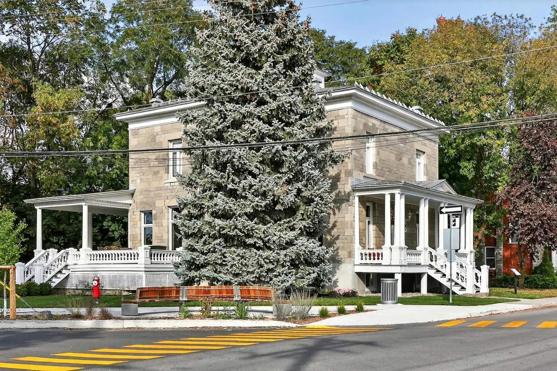 Exterior photo 12