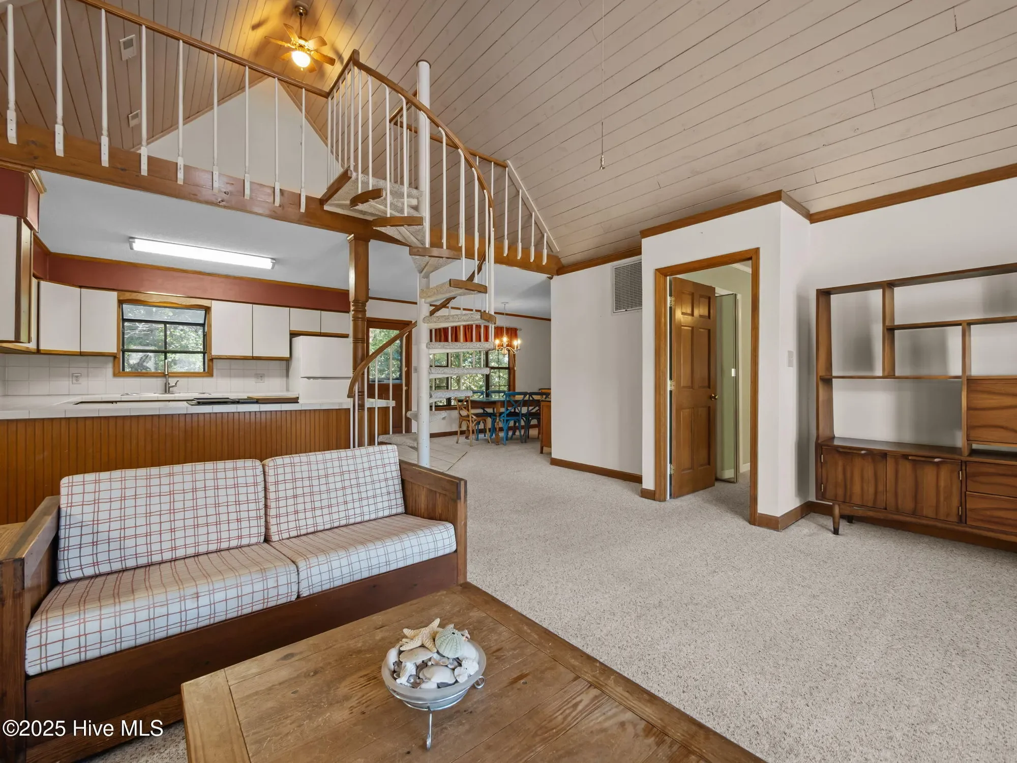 112 Page Place, Emerald Isle, North Carolina, United States. - Photo 5