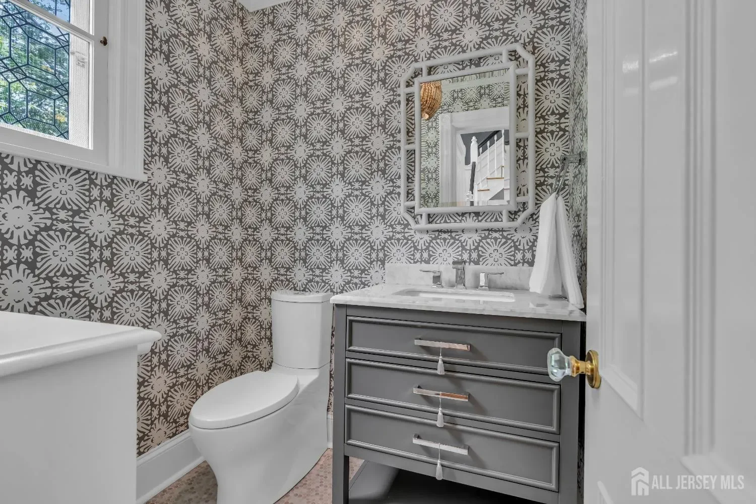 31 Oak Avenue, Metuchen, NJ 08840, Metuchen, New Jersey, United States. - Photo 11