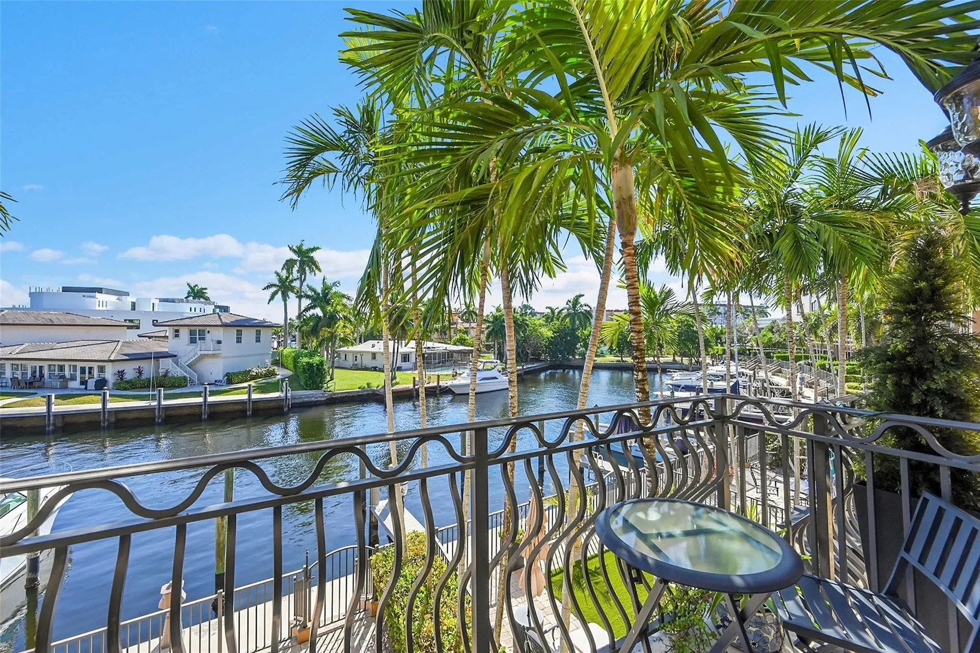 2254 SE 7th Street, Hillsboro Beach, Florida, United States. - Photo 26