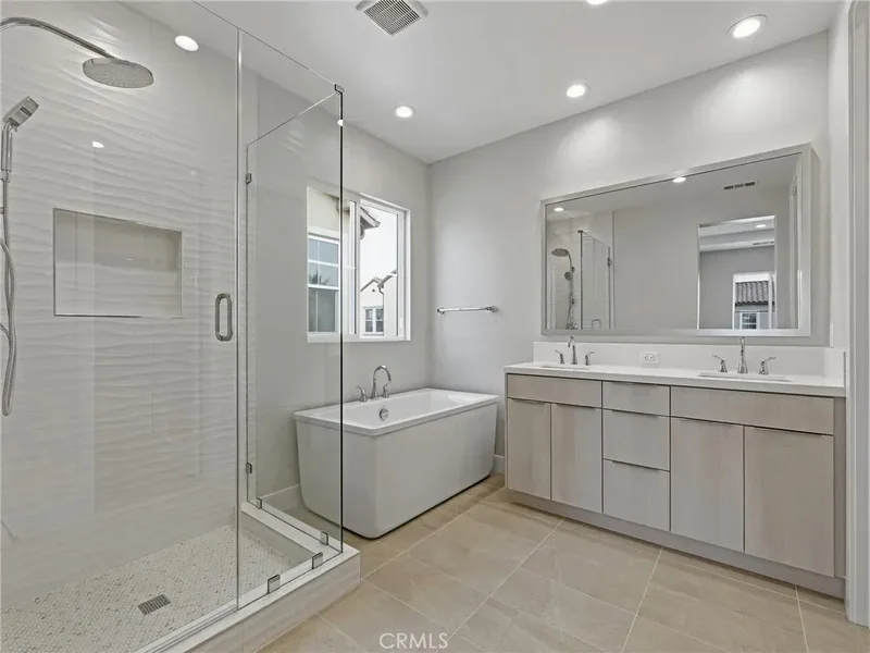 645 Patten Avenue, Irvine, California, United States. - Photo 5