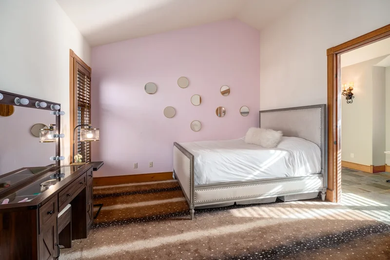 35415 Priest Creek Road , Steamboat Springs, CO 80487, Steamboat Springs, Colorado, United States. - Photo 33