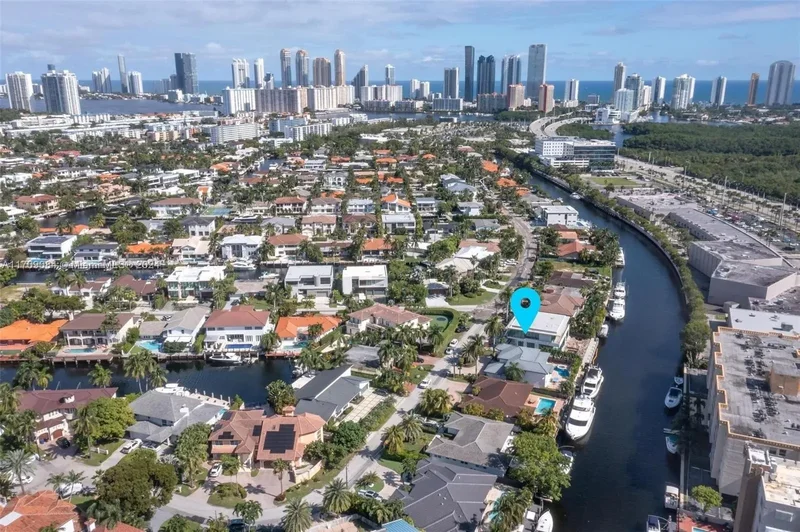 2940 NE 164th St, North Miami Beach, FL, 33160, USA, Golden Beach, Florida, United States. - Photo 64