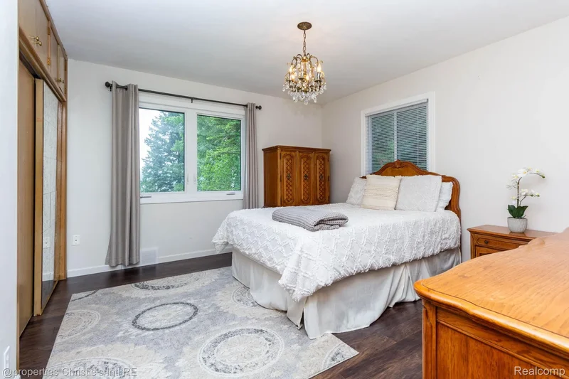 1700 Hamilton Drive, Bloomfield Hills, Michigan, United States. - Photo 2