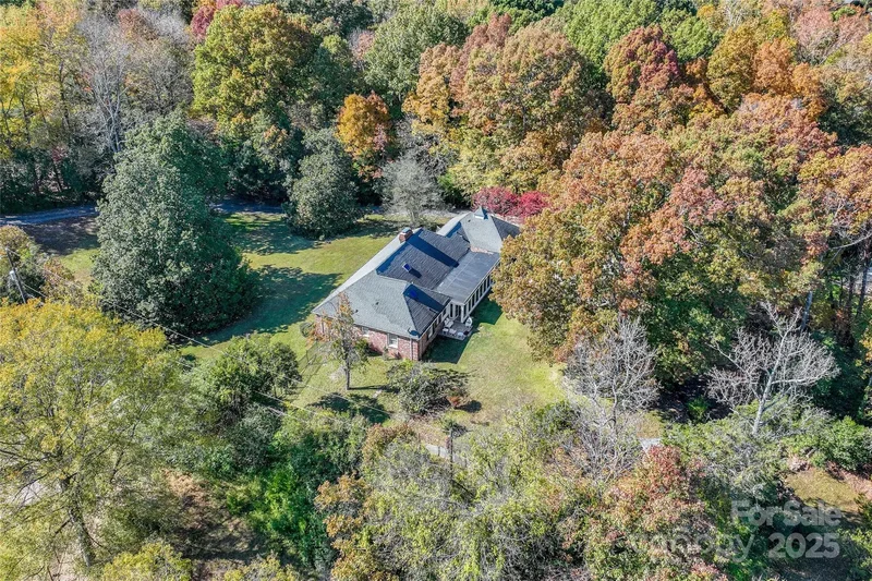 125 Great Oaks Lane, Charlotte, NC 28270, Charlotte, North Carolina, United States. - Photo 20