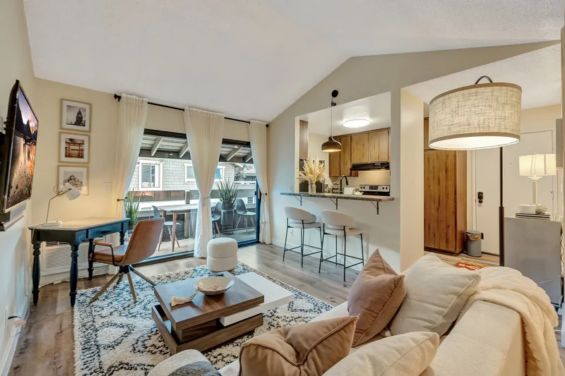 174 Streamwood , Irvine, CA 92620, Irvine, California, United States. - Photo 8