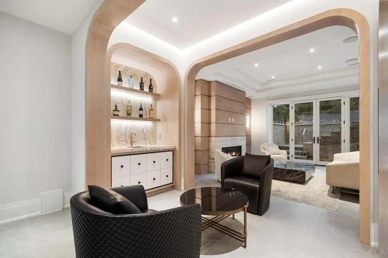117 Yonge Boulevard, Toronto, Ontario, Canada. - Photo 17