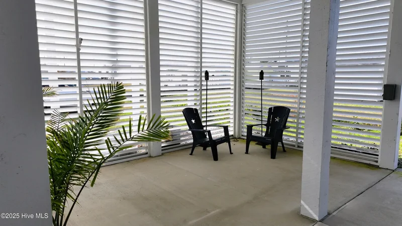 207 Fairview Street, Atlantic Beach, NC 28512, Atlantic Beach, North Carolina, United States. - Photo 49