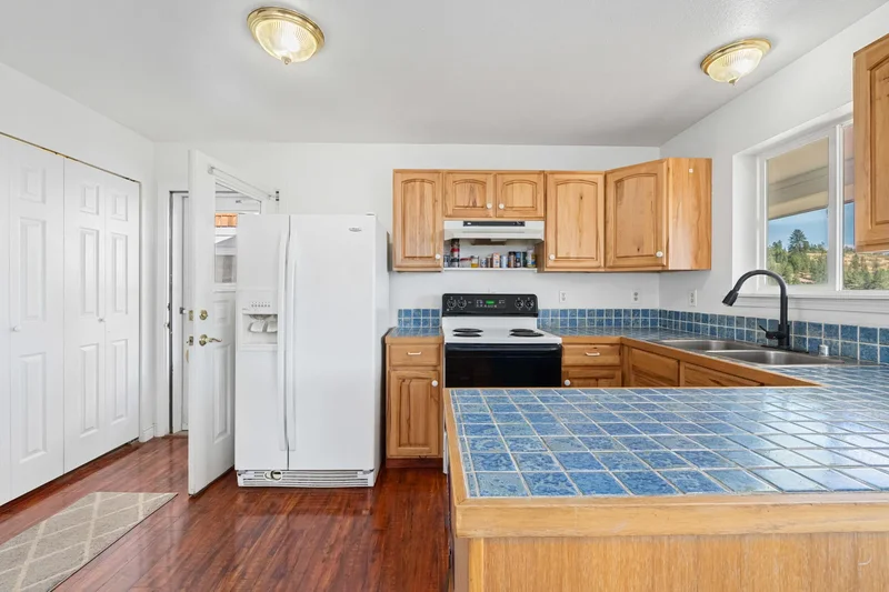 26 STRAY DOG CANYON RD, INCHELIUM, WA 99138, Inchelium, Washington, United States. - Photo 48