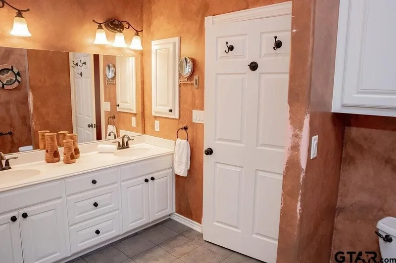 512 E Hideaway Lane, Hideaway, TX 75771, Hideaway, Texas, United States. - Photo 41