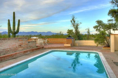 Thumbnail 38