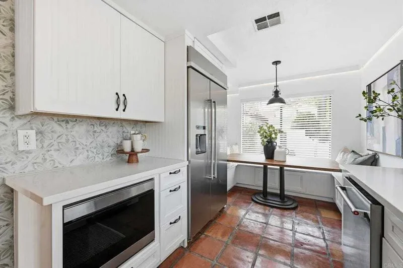 3694 Fallon, San Diego, CA, 92130, USA, San Diego, California, United States. - Photo 28