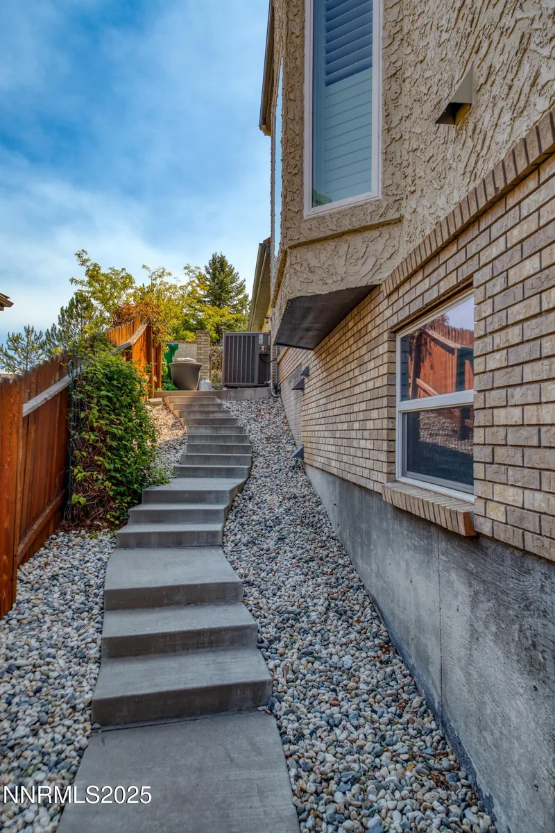 1851 Three Mile Court, Reno, NV, 89509, USA, Reno, Nevada, United States. - Photo 57