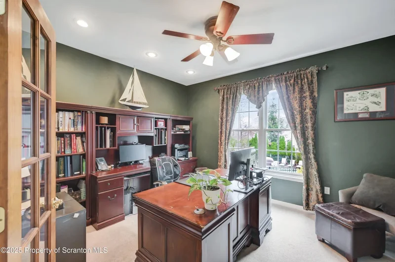 708 Clover Lane, Moscow, PA 18444, 18444, Pennsylvania, United States. - Photo 36