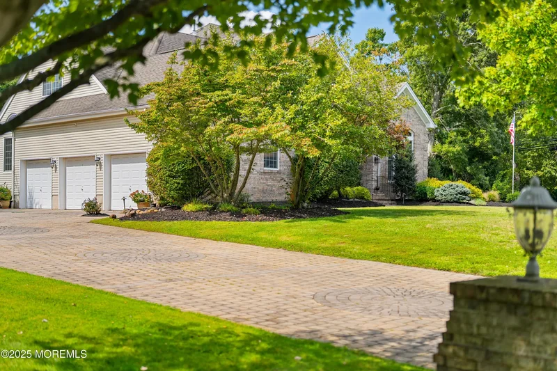 4 Belaire Drive, Jackson, NJ 08527, Jackson Township, New Jersey, United States. - Photo 23