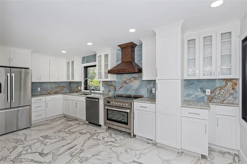 20601 Shelburne Road, Shaker Heights, OH 44122, Shaker Heights, Ohio, United States. - Photo 8
