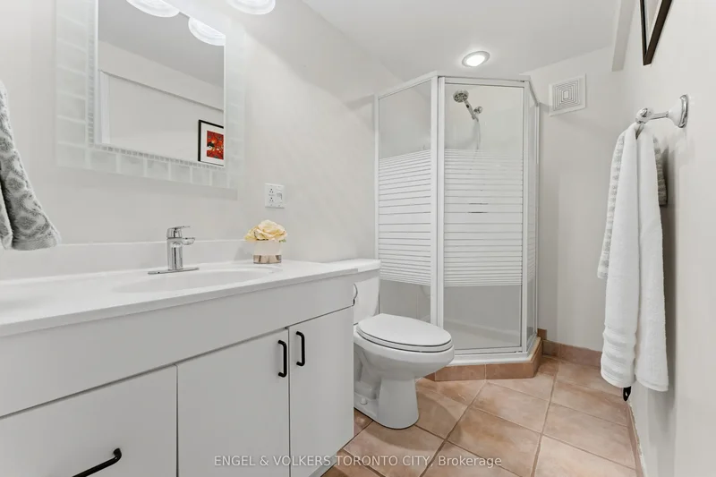 6 Kingsgate Crescent, East Gwillimbury, Ontario, Canada. - Photo 33
