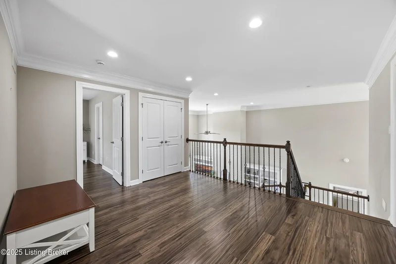 199 Crabapple Ln, Louisville, KY 40245, Watterson Park, Kentucky, United States. - Photo 45