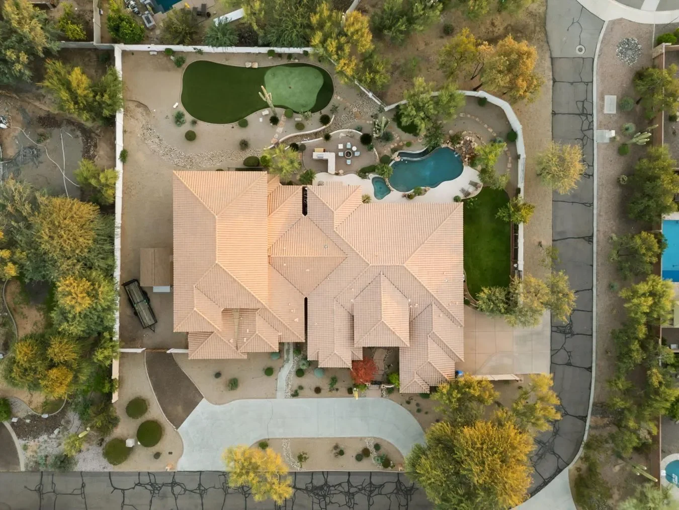 31503 N 48TH Street, Carefree, Arizona, United States. - Photo 2