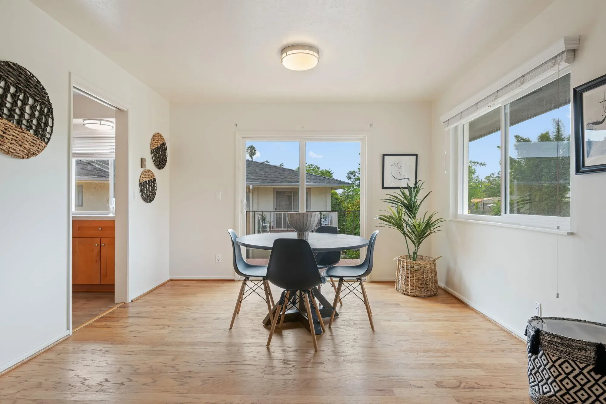 2831 Miradero Drive, Santa Barbara, California, United States. - Photo 9