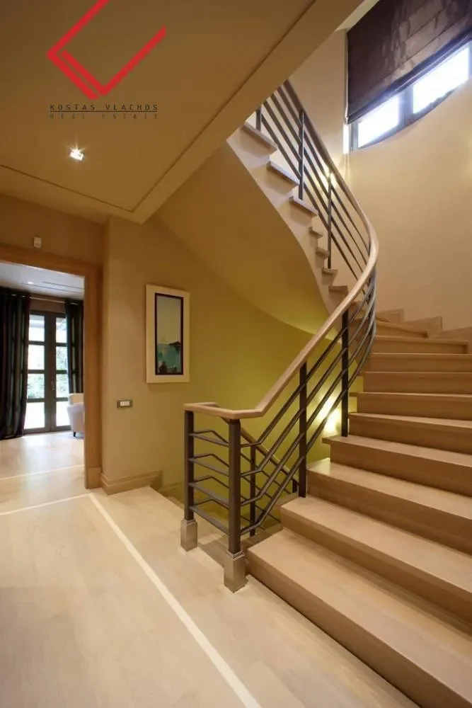Gallery photo 6