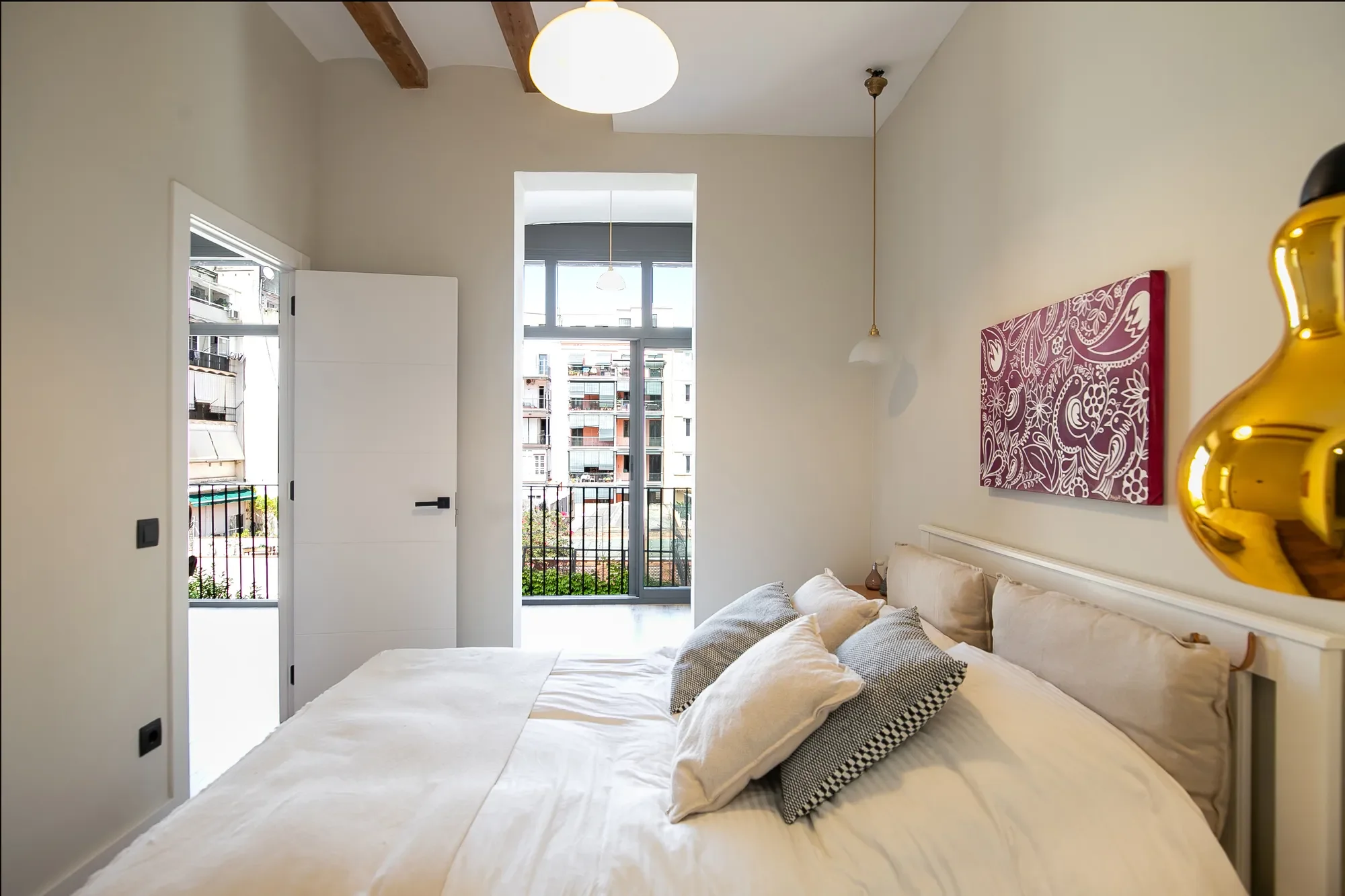 Carrer d'Aribau, Barcelona, Spain, Eixample, Barcelona, Spain. - Photo 8