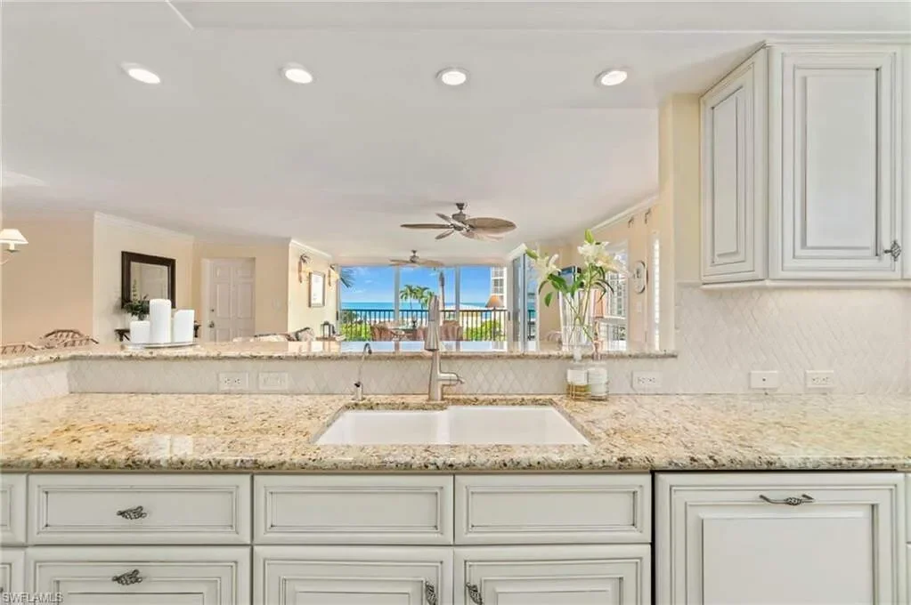 3483 Gulf Shore BLVD, #105, Naples, FL, 34103, USA, Naples, Florida, United States. - Photo 15